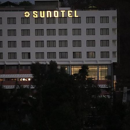 Sunotel Saputara Esterno foto